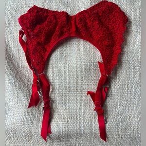 Elegant Cacique Red Lace Garter Belt
Size M